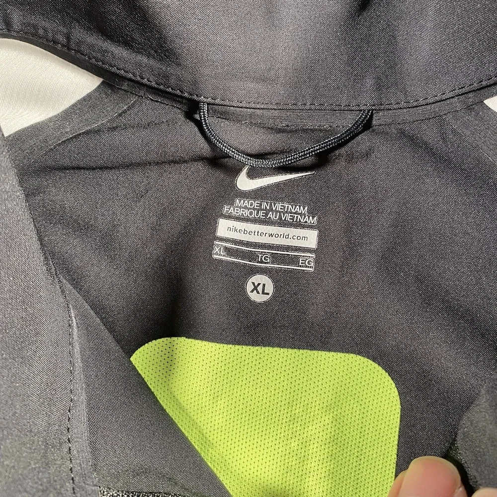 Nike Team USA Track & Field Podium Jacket Womens Size XL 2016 Running Reflective - Picture 2 of 10